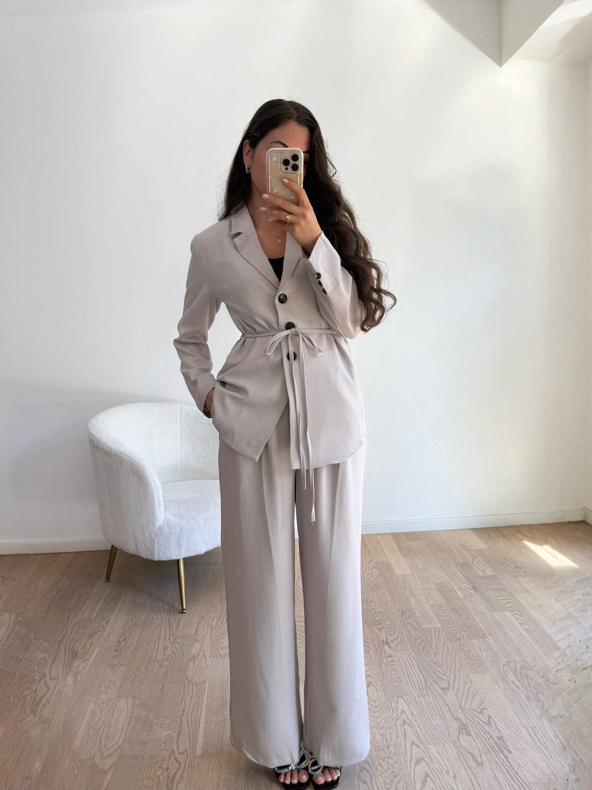 Elegant Set