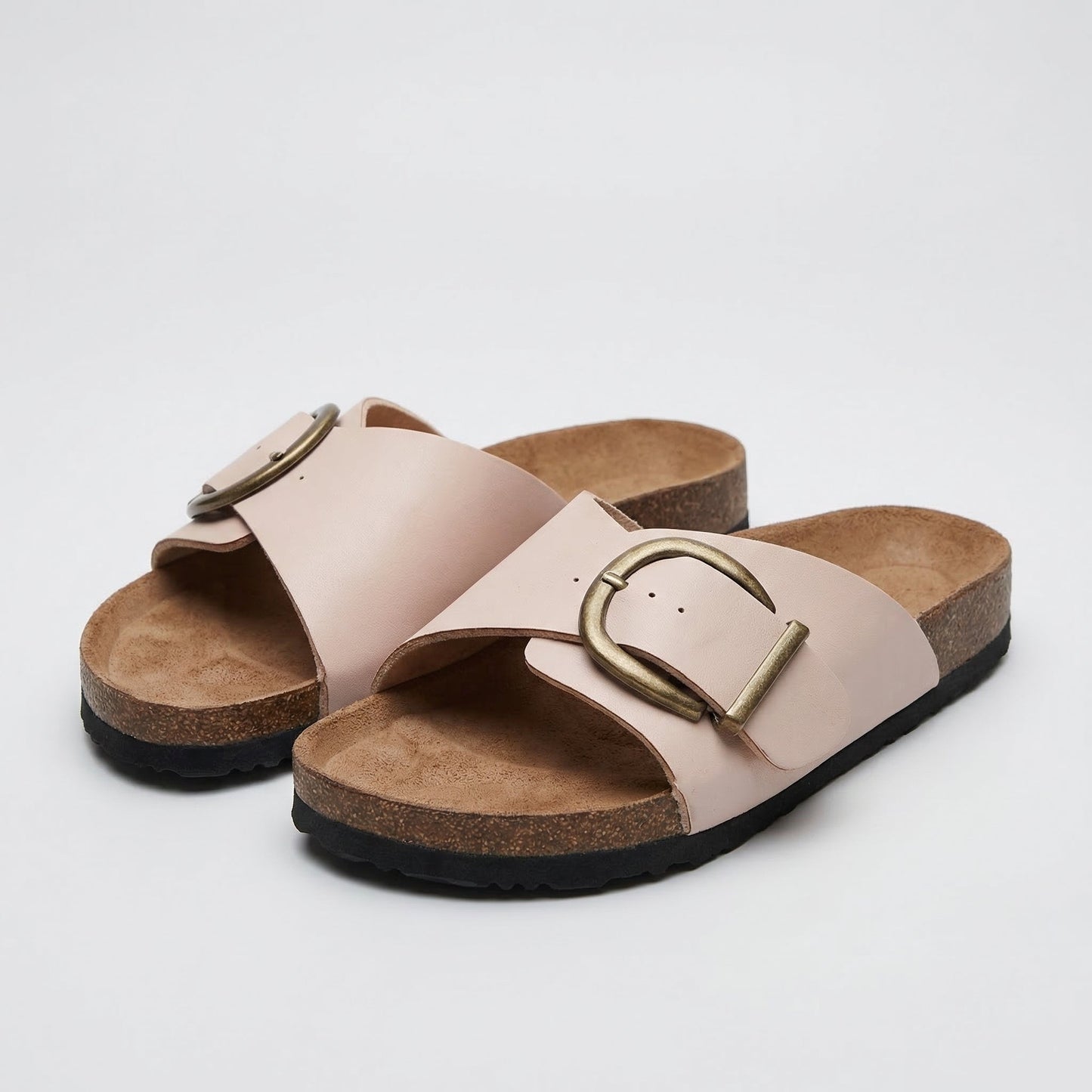 Sandalias cómodas con una suave puntera deslizante - Aurora